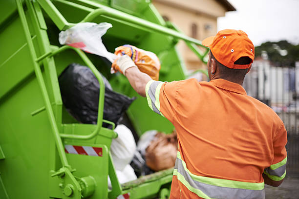 Best Yard Waste Removal  in St James, NC
